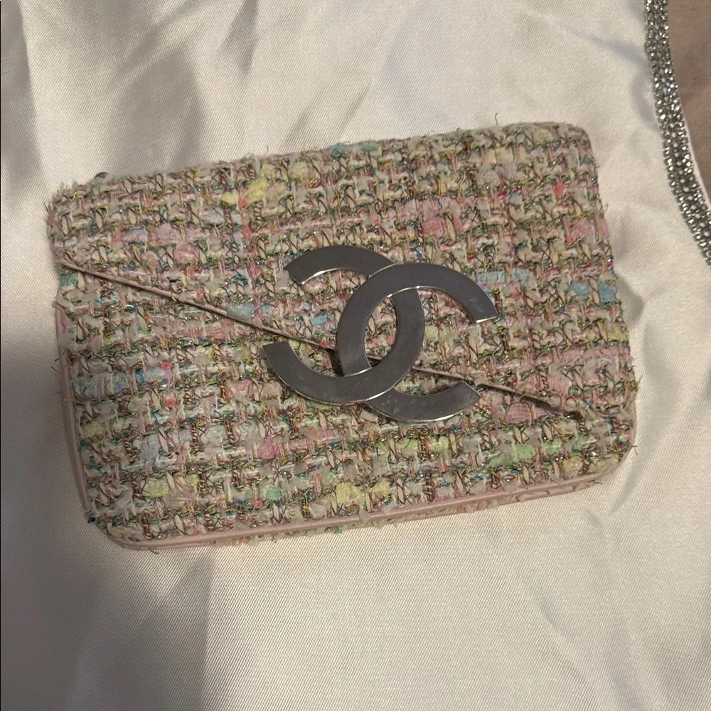 Chanel Multicolor Tweed Shoulder Bag